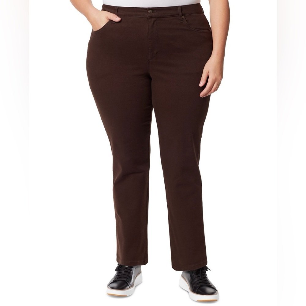 NWT Gloria Vanderbilt Straight Leg Jeans - Size 16w
